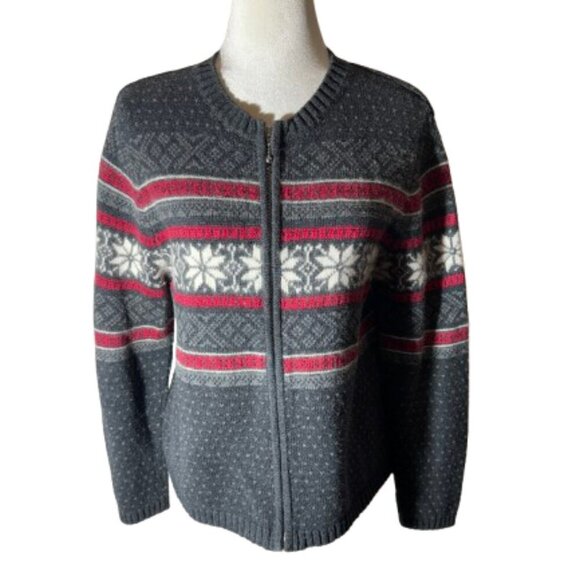 Croft & Barrow Petite  Gray, Red, White Christmas Sweater - PL - Picture 1 of 6